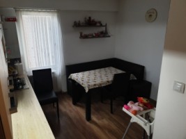 vand-apartament-cu-patru-camere-7